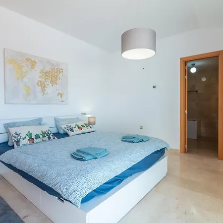 Amphora Beach 3 Bedrooms Duplex Appartement